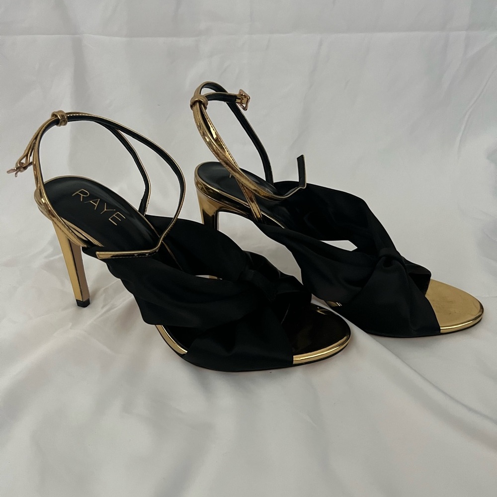 Never worn - Picture 3 of 3